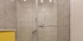 מקלחון חזית
